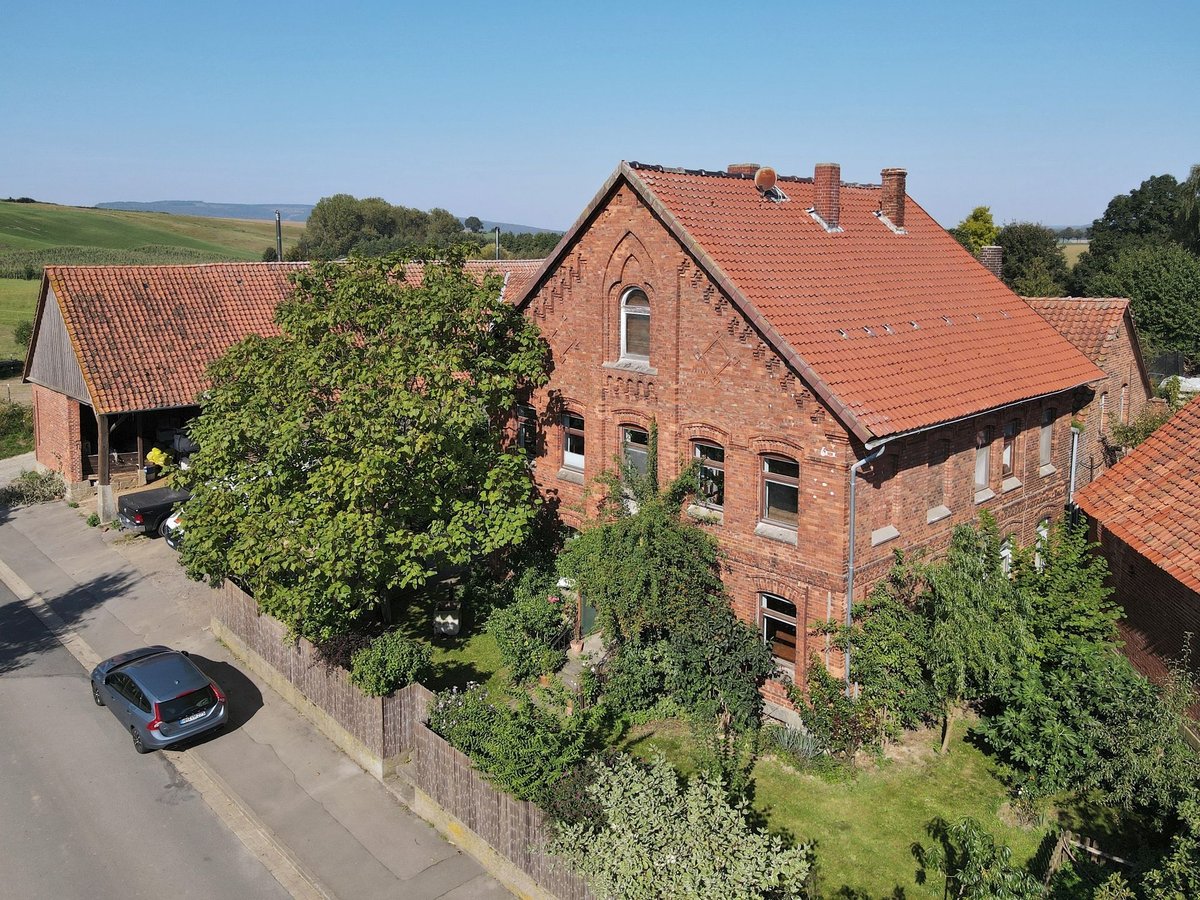 Charmantes Bauernhaus mit artengerechter Pferdehaltung und vielen weiteren Möglichkeiten