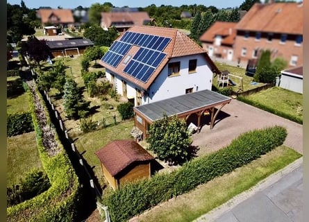 Reiteridylle trifft Wohnkomfort: Einzigartige Immobilie mit Stallungen