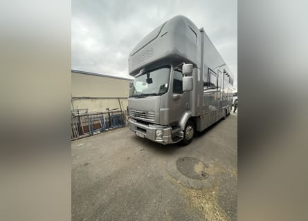 Camion de chevaux occasion online