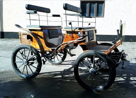 Komfortabler Jagdwagen m. E-Anlage