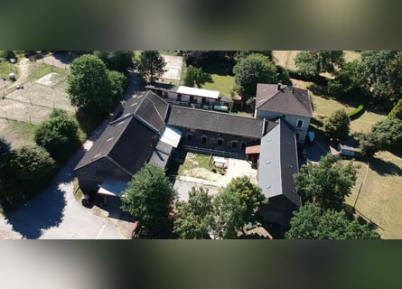 Encantadora finca ecuestre en venta en 1,2 hectáreas