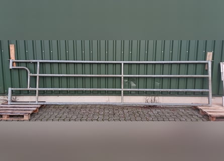 Divisiones y puertas de Patura