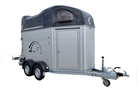 Liberté Gold First ALU Horse Trailer with Tack Room