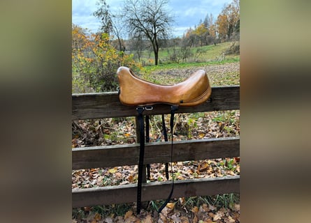 Endurance Riding  Saddle Setzi