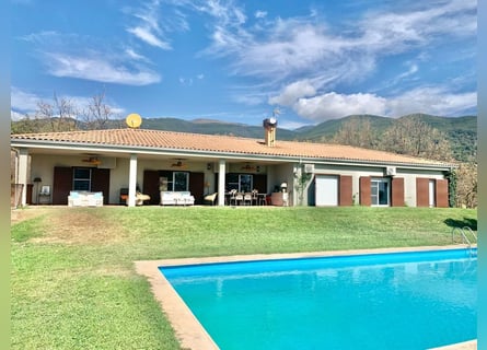 Finca im Gebiet von Gredos in Ensueño