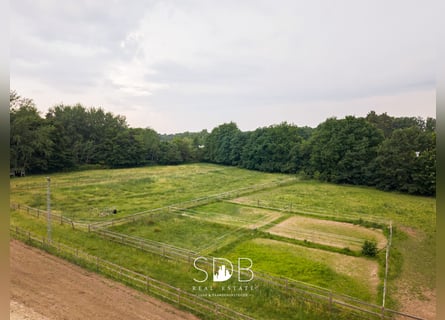 Prachtig landhuis met paardenfaciliteiten op 15.804m² - 9120 HAASDONK
