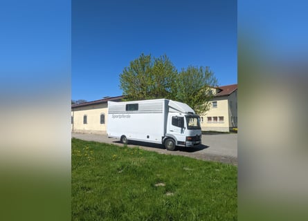 Mercedes Atego 817