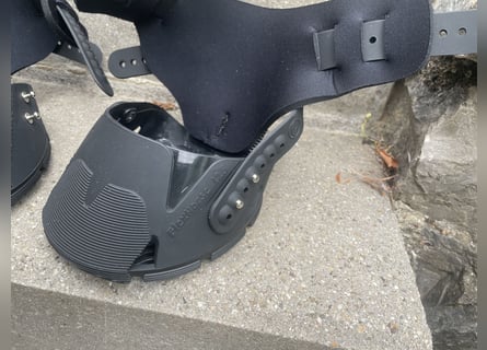 Flex Boots