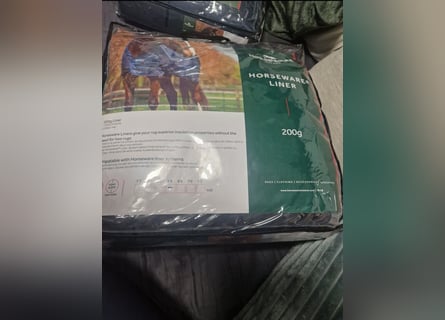 Neu! Horseware Liner 200g 145cm