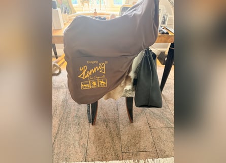 Dressursattel Hennig