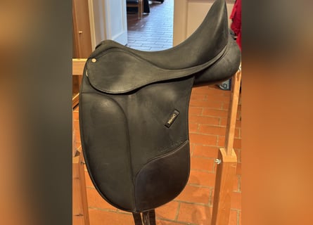 Dressursattel Wintec von Isabel Werth, Größe 44/17,5