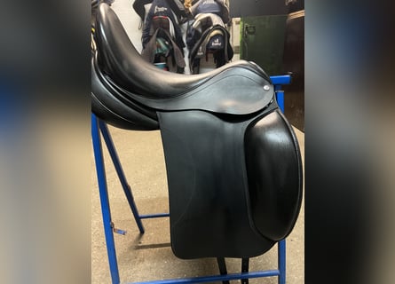 Exklusiver Teilmaß Dressursattel 17,5" | Monoblatt | Hochwertiges Leder | Top Zustand!