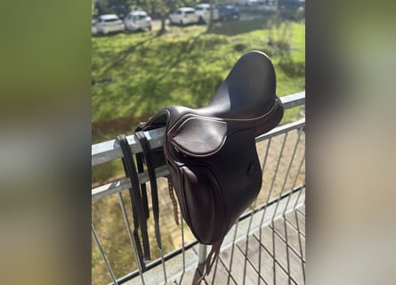 Maxflex Dressursattel Leonard Premium Edition (neuwertig)