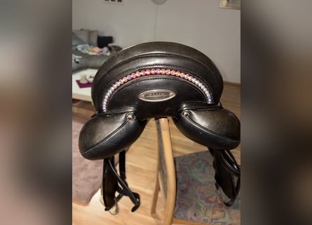 Stübben Centurion I Dressursattel 