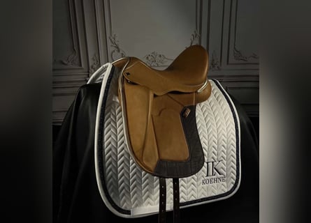 Louisa Koehne Dressursattel Pony Dressur Pferd