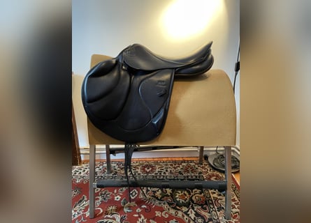 VS Gelände-Springsattel Stübben Zaria Optimum schwarz 17,5