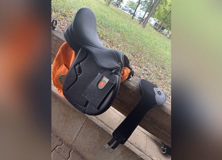 JC Saddlery – Argentina Wie Neu