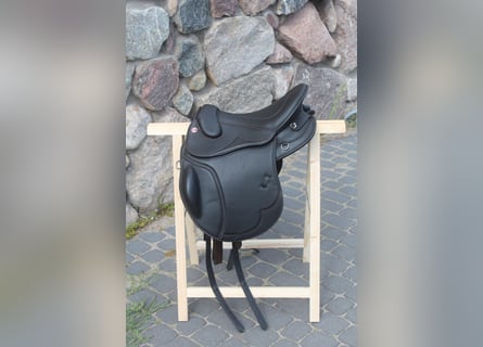 KIEFFER TRAIL Trekking / endurance  Saddle New !!!