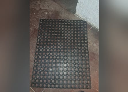 Ca 30 Ringgummimatten Für Stall Paddock Etc Neuware Günstig Abzugeben