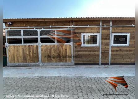 Stalltore, Boxentüren, Stalltüren kaufen, Paddocktüre, Schiebetüren, Aussentüre - Pferdestall bauen,