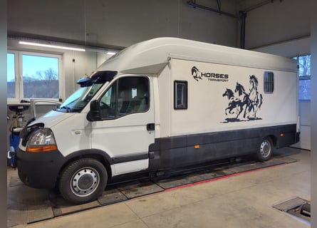 Renault dci120 Pferdetransporter