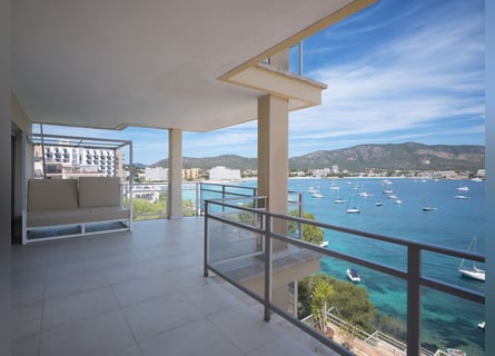 MALLORCA: Apartment in erster Meereslinie mit Bootsgarage