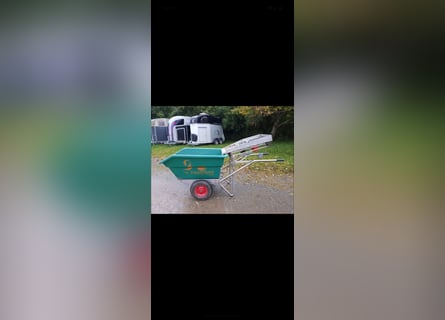 Hippo Gold Master, carriola