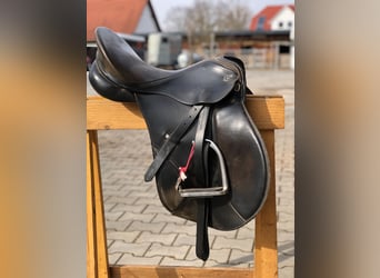 Vielseitigkeitssattel Kiefer Athen kleine Sitzfläche Vielseitigkeitssattel Kiefer Athen kleine Sitzfläche