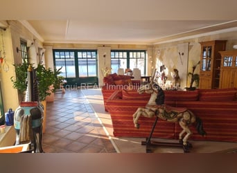 Exklusives Anwesen in Alleinlage mit Pferdehaltung