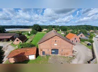 gepflegter Resthof zwischen Hamburg und Lübeck