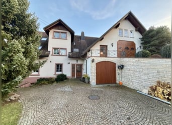 Propriété équestre bien entretenue - 5 000 m², manège en sable et vue sur les Alpes | Proximité de l