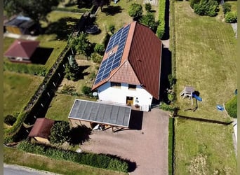 Reiteridylle trifft Wohnkomfort: Einzigartige Immobilie mit Stallungen