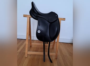 Selle de dressage MEYER 16,5"