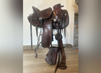 Selle mexicaine de grande qualité (originale) avec collier de chasse et 2 tapis 