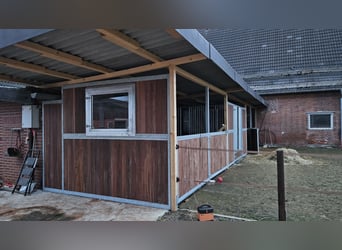 Fabrication de box pour chevaux et accessoires selon vos souhaits !