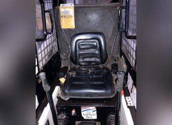 Mini-chargeur sur chenilles à moteur Diesel