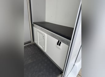 Camion-Remorque Renault JK pour chevaux, version étalon !