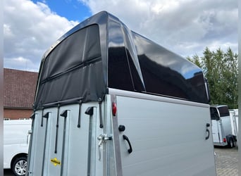 Humbaur Pferdeanhänger Xanthos Aero 2400 2,4t 100km/h Black