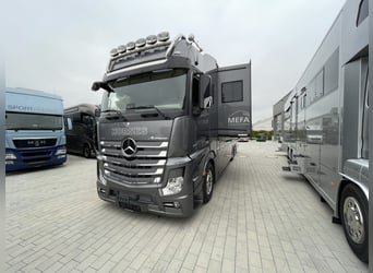 Pferdetransporter JL HighlineXXL DB2551 Actros Wohnmobilzulassung