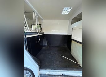 Transporteur de chevaux Renault Ameline