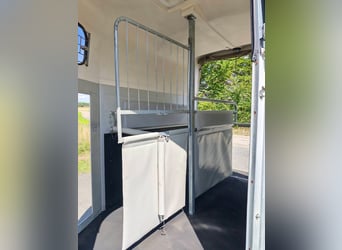 Van tout alu en très bon état