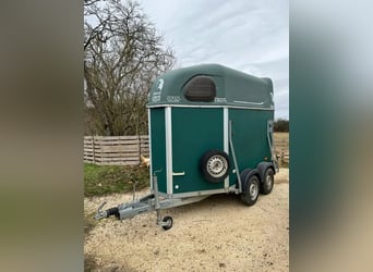 Cheval Liberté  vert 2002 L