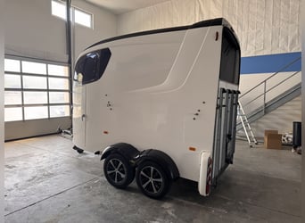 Humbaur Maximus remorque pour chevaux, année de fabrication 2015, très bien entretenue