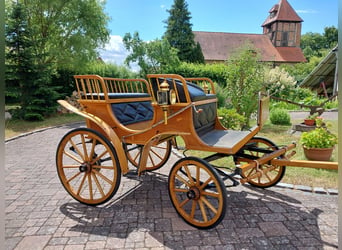 Carrosse pour poney, attelage de chasse hongrois, pièce de collection