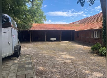 Finca restaurada con instalaciones para caballos y apartamento independiente