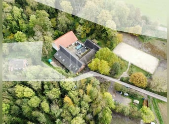 Idyllisch gelegene Reitanlage in Mönchengladbach