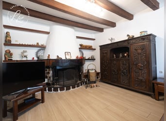 Spektakuläres Reitanwesen mit Wohnhaus an der Costa Brava, nur 10 Minuten von den Stränden entfernt.