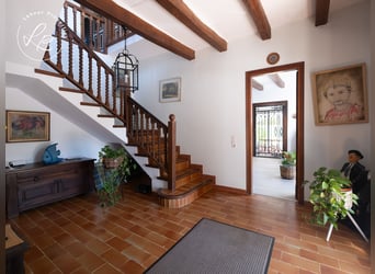 Spektakuläres Reitanwesen mit Wohnhaus an der Costa Brava, nur 10 Minuten von den Stränden entfernt.