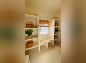 Unique Off-Grid Mountain Home With 360° Panoramic Views and Full Equestrian Facilities 