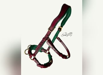 Cavesson francés de estilo barroco Lazypony, French baroque style cavesson Lazypony